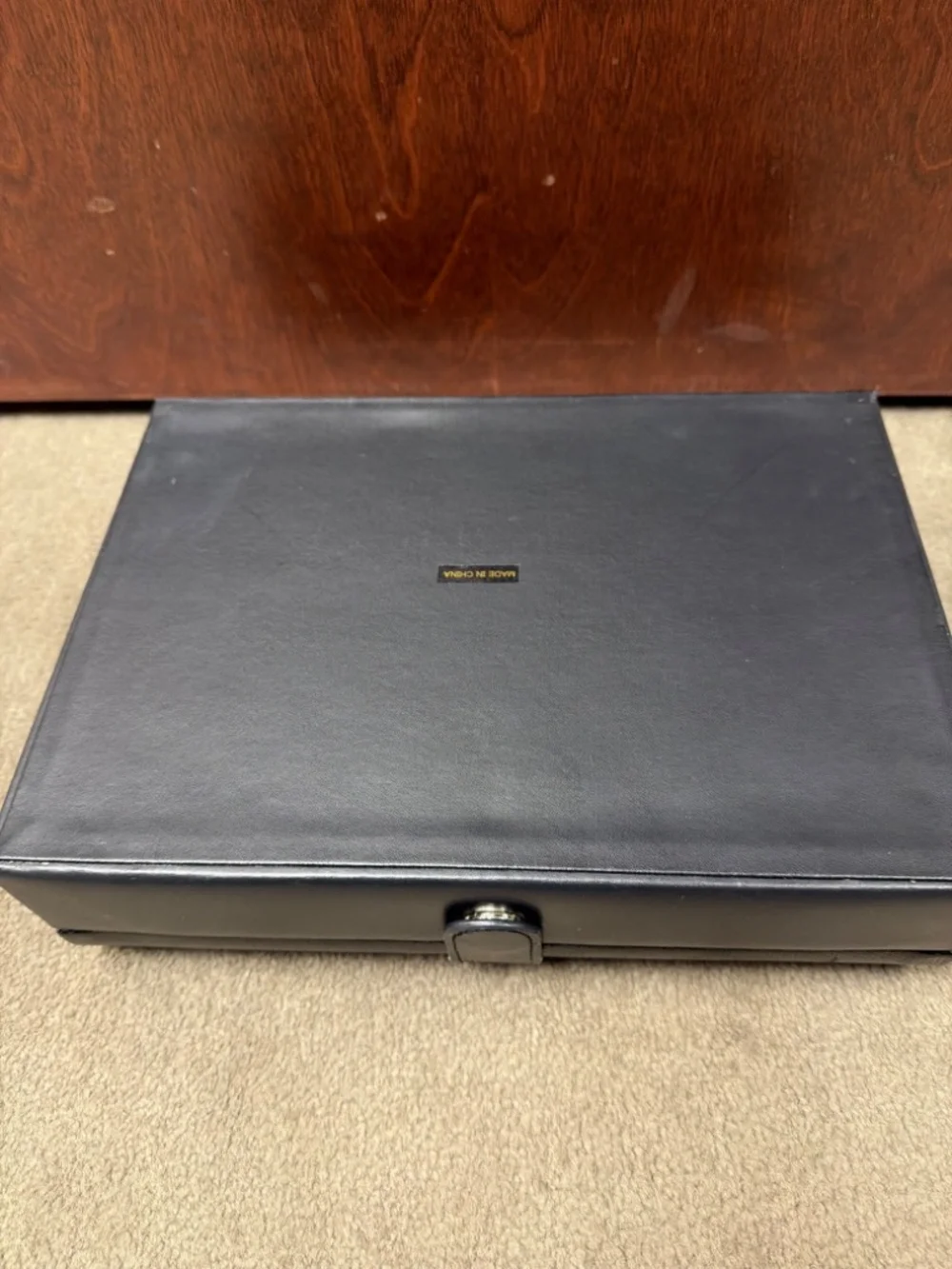 Tech Swiss Black Leather Valet Box